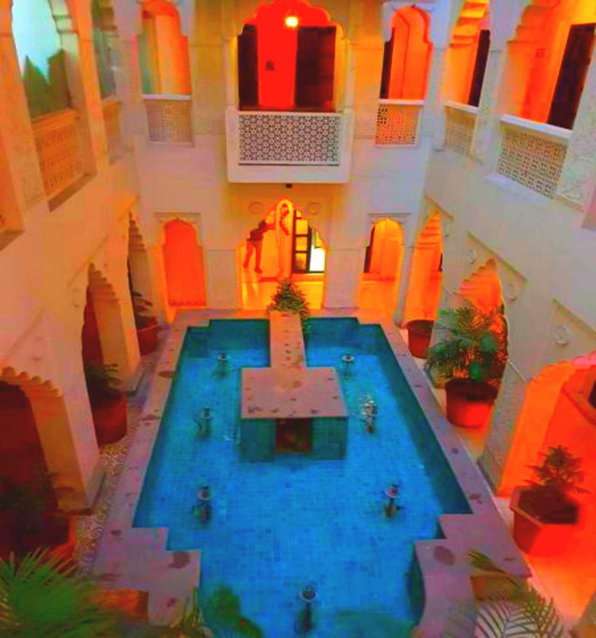 Staybook-Jyoti Mahal A Heritage Hotel Nueva Delhi Exterior foto